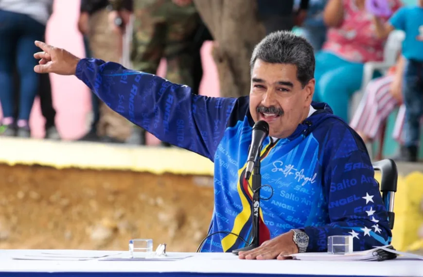 Presidente Maduro ordenó iniciar proyectos votados en la Consulta Popular