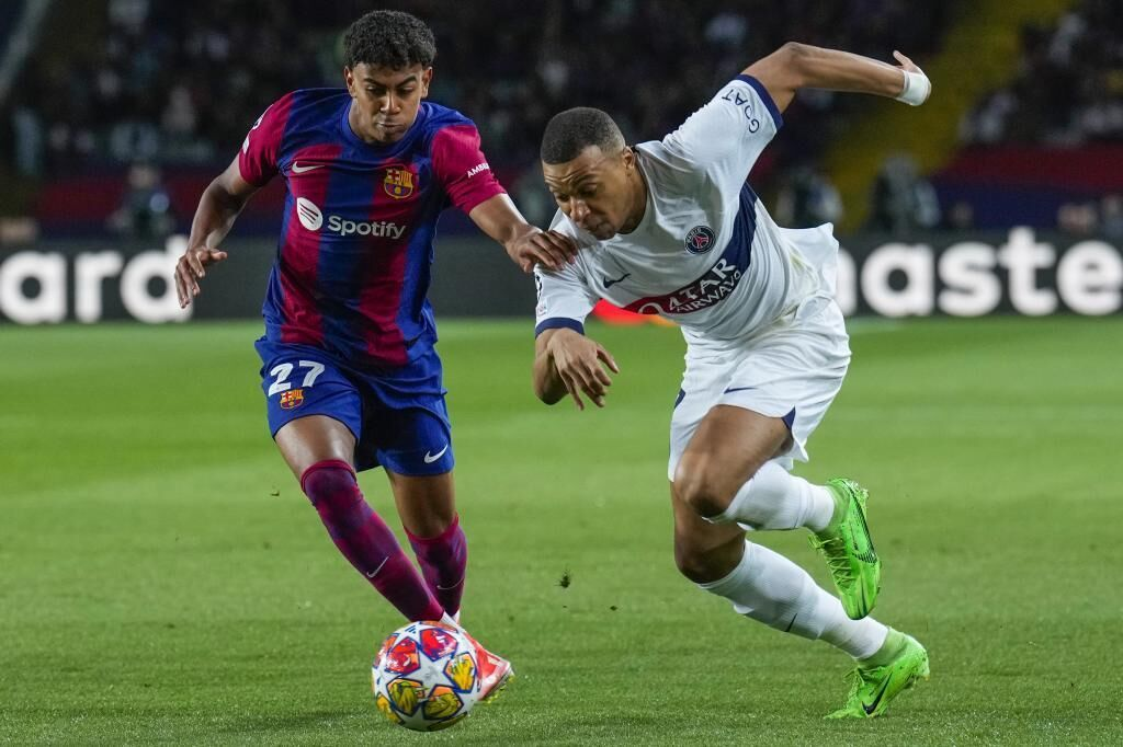 PSG aplasta al Barcelona y lo elimina de ChampionsMbappé eliminó a Barcelona